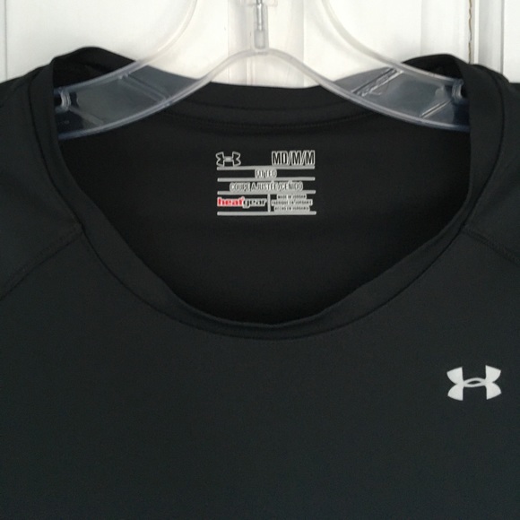 Under Armour Fitted Women’s Crewneck T-shirt SizeM - Picture 7 of 10